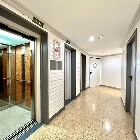 With Ocean Views In Playa Jardin, Puerto De La Cruz Apartment *