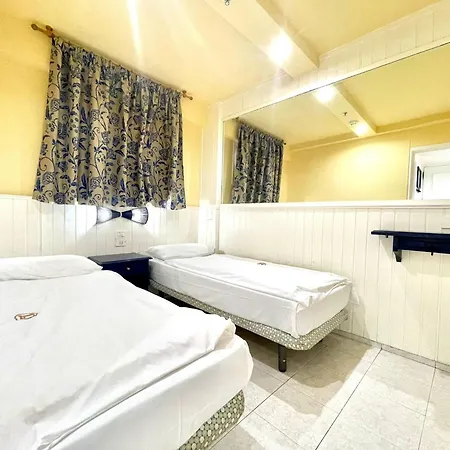 Apartment With Ocean Views In Playa Jardin, Puerto De La Cruz Puerto de la Cruz (Tenerife)