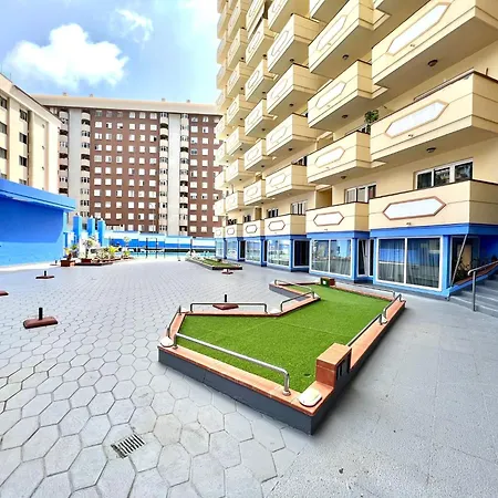 With Ocean Views In Playa Jardin, Puerto De La Cruz Daire