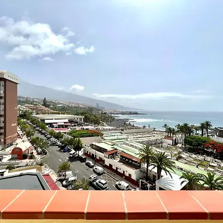 With Ocean Views In Playa Jardin, Puerto De La Cruz *